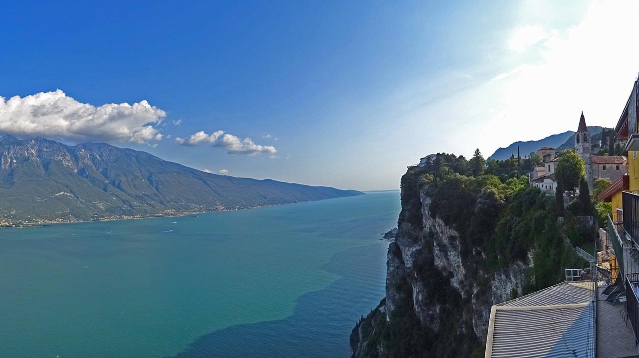 Casa De Pol Exclusive View By Gardadomusmea Tremosine