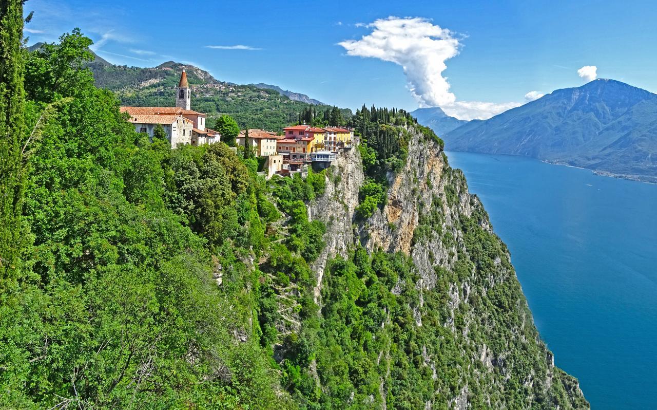 Holiday home Casa De Pol Exclusive View By Gardadomusmea *