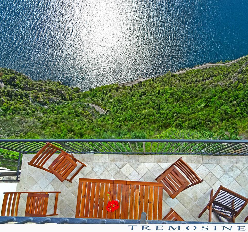 Casa De Pol Exclusive View By Gardadomusmea Ferienhaus